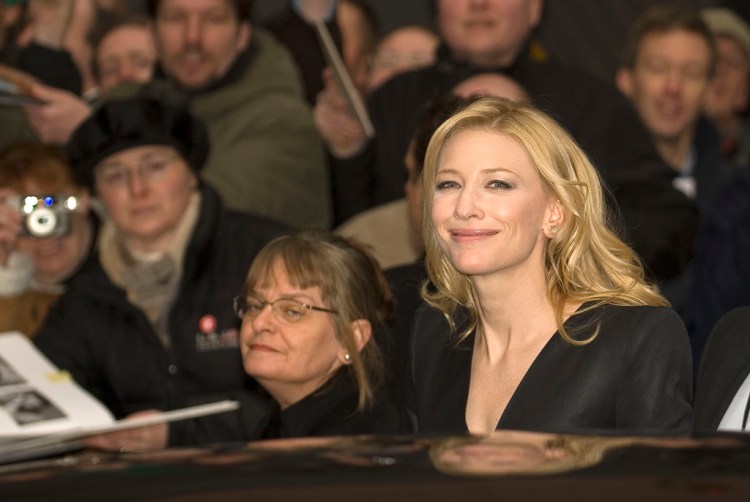 Actress Cate Blanchett leaving the press conference for "The Good German" 57. Berlinale, Hyatt Hotel at Potsdamer Platz LicenseSome rights reserved by Siebbi