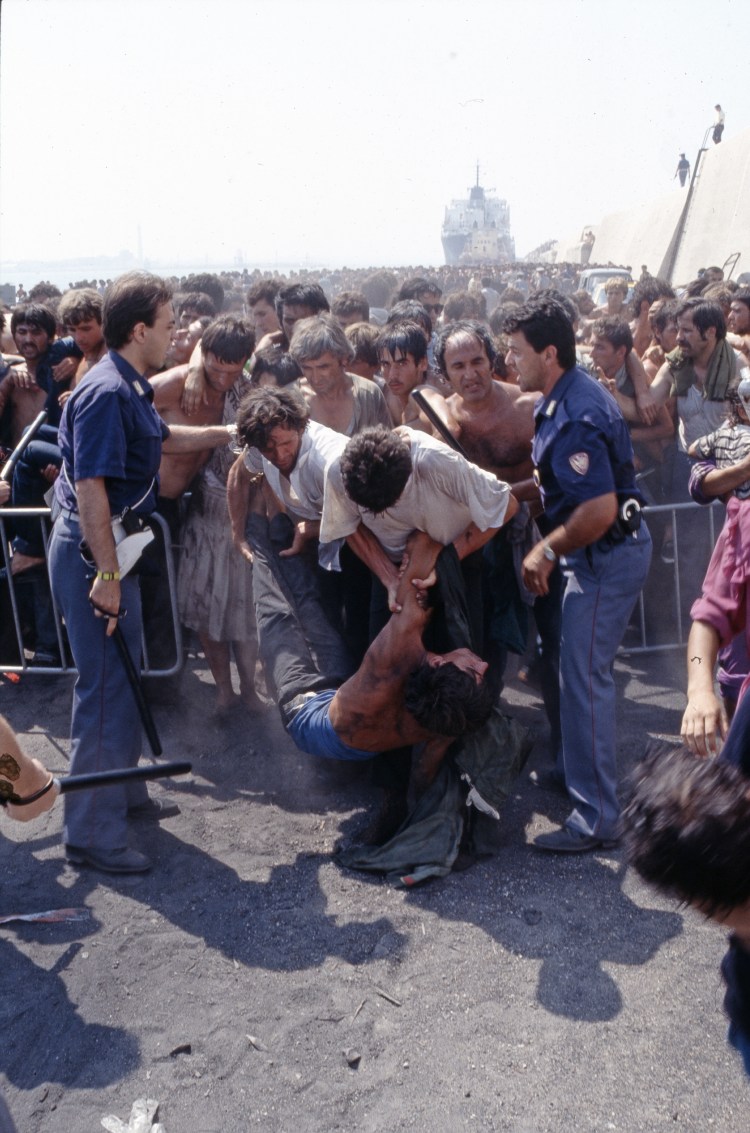 THE HUMAN CARGO 5 copy Courtesy: Ned & Co and Lavazza Italian Film Festival 2013